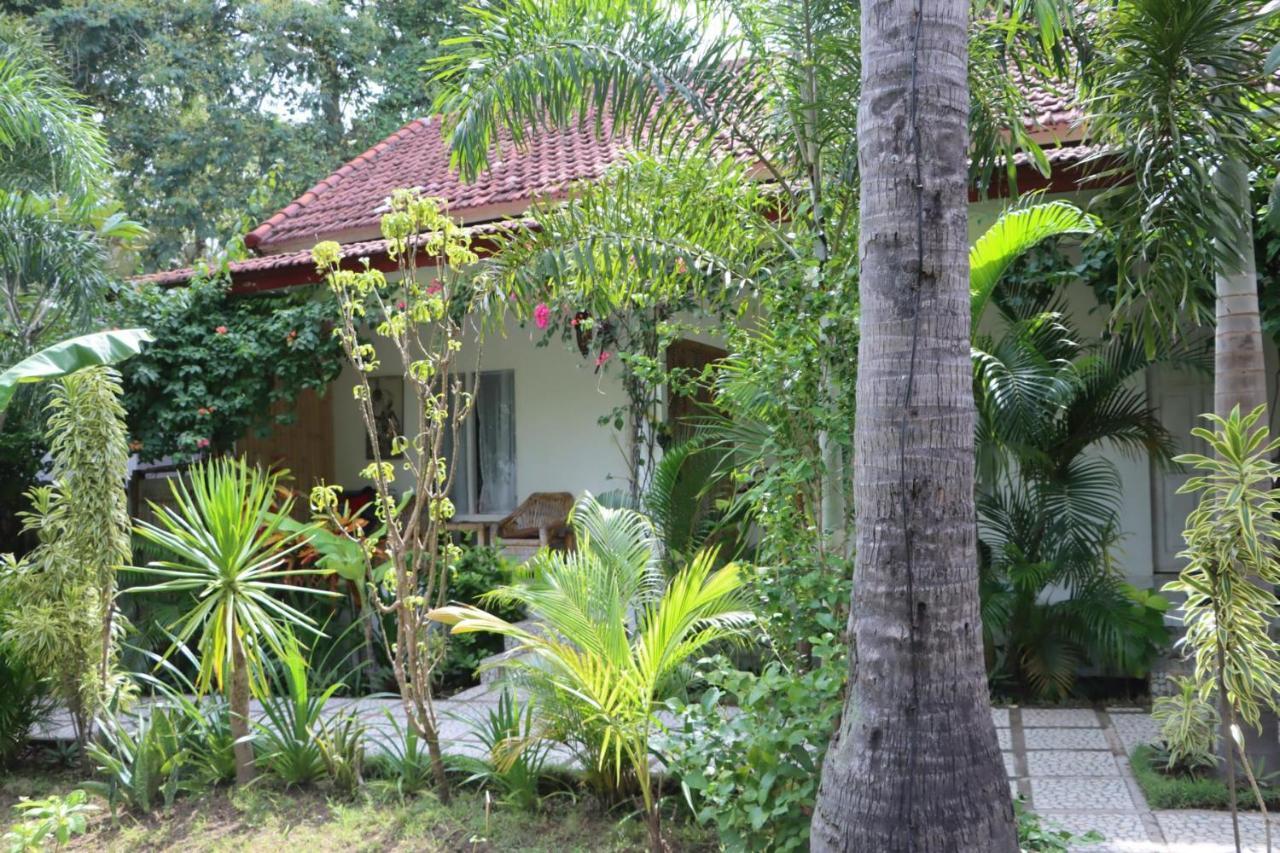 Wombat'S B&B Gili Trawangan Exteriör bild