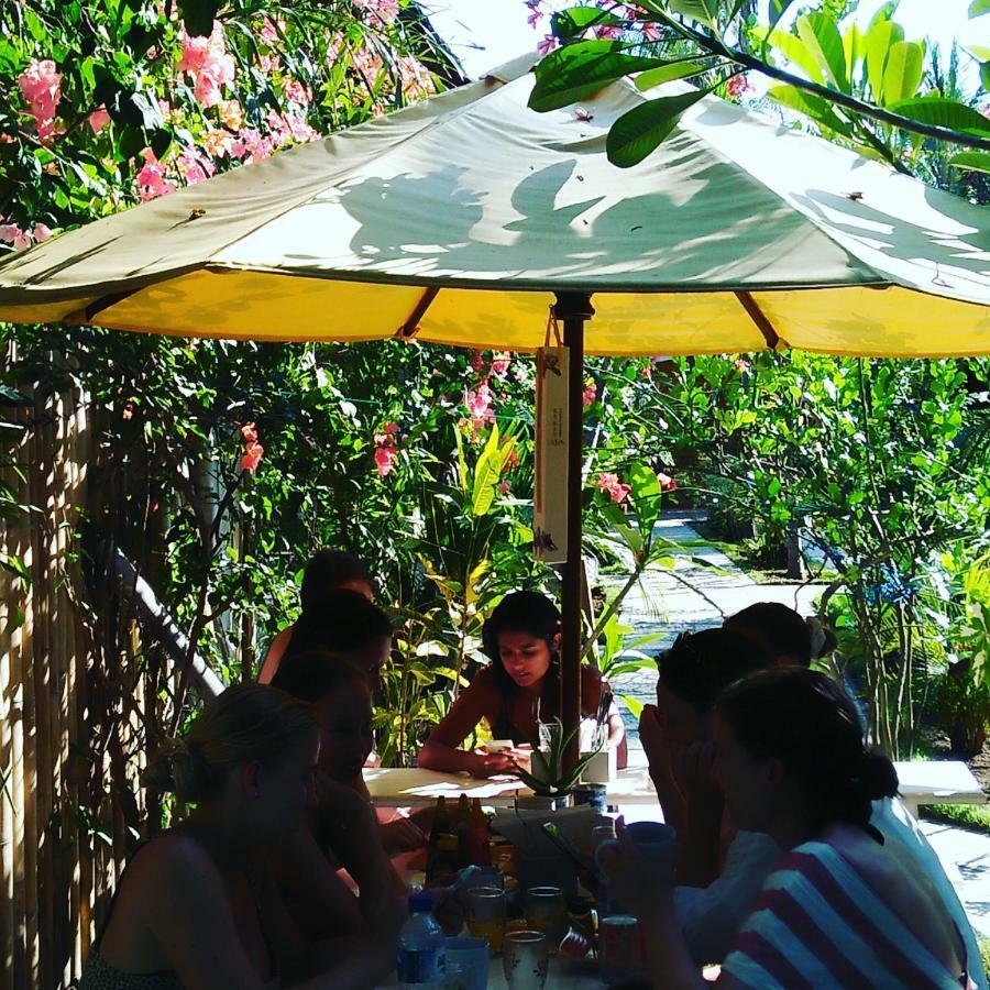 Wombat'S B&B Gili Trawangan Exteriör bild